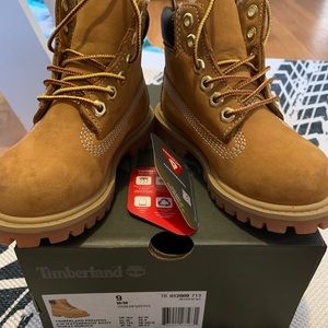 NWT Timberland Toddler Boots